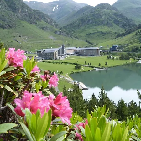 Vall De Núria Apartahotel Queralbs (Caralps)