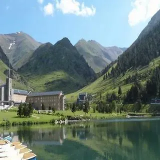 Vall De Núria