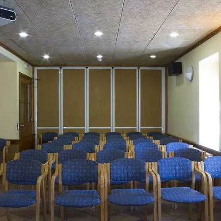 Vall De Núria Apartahotel 3*