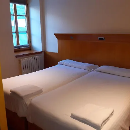 Apartahotel Vall De Núria Queralbs (Caralps)
