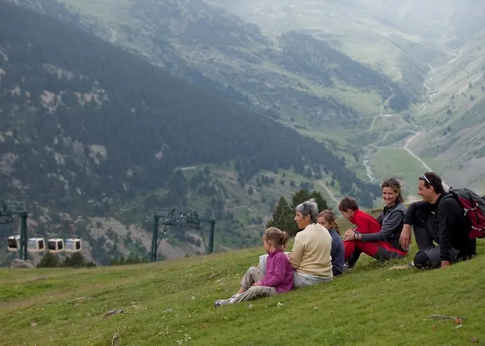 아파트호텔 Vall De Nuria 3*